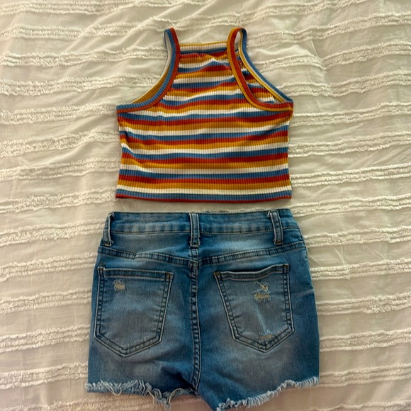 ✨SET✨Tank Top and Shorts Teen Outfit Set || Girls Size 12-13Y - Picture 2 of 6